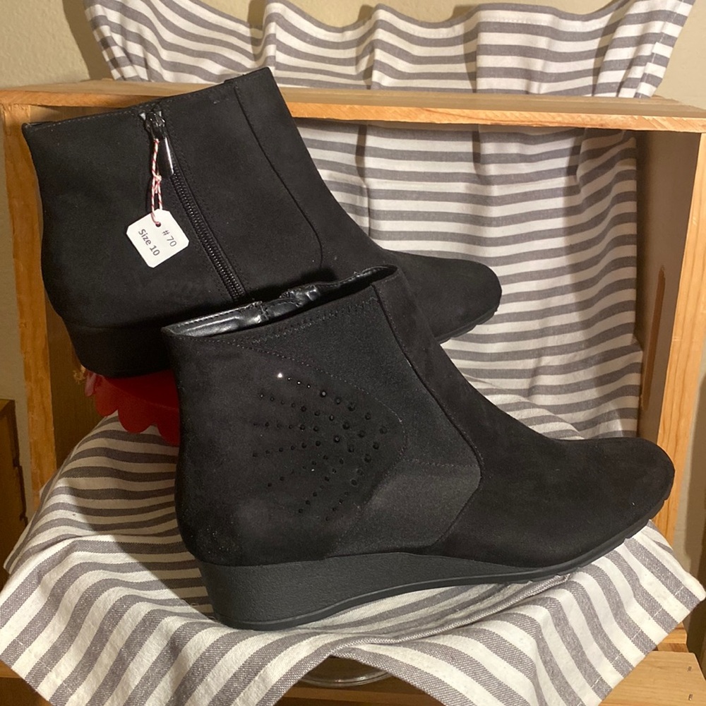 #70 IMPO Zippered Boots - Black w/Rhinestones